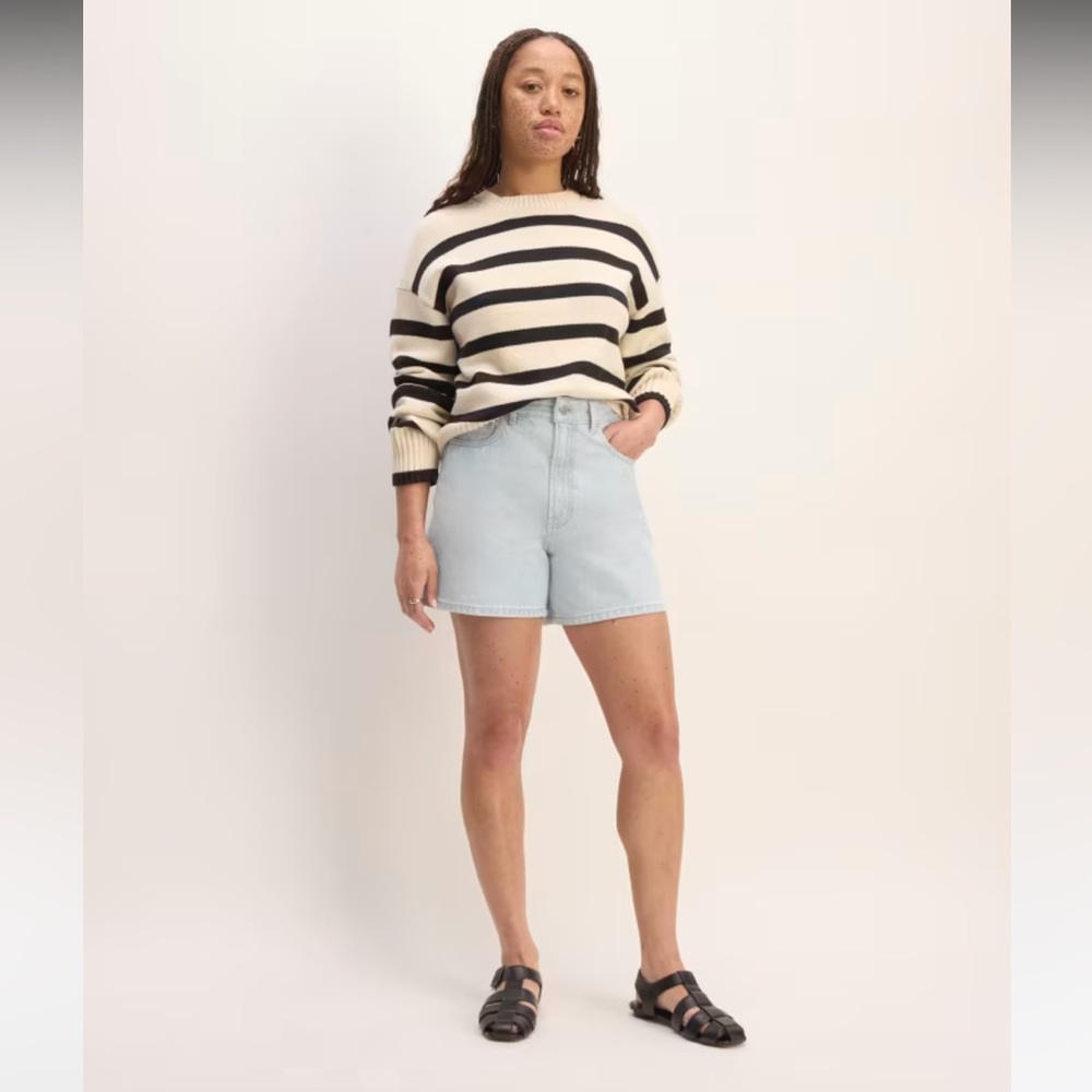 Everlane The A-Line Light Denim Short Sz. 26